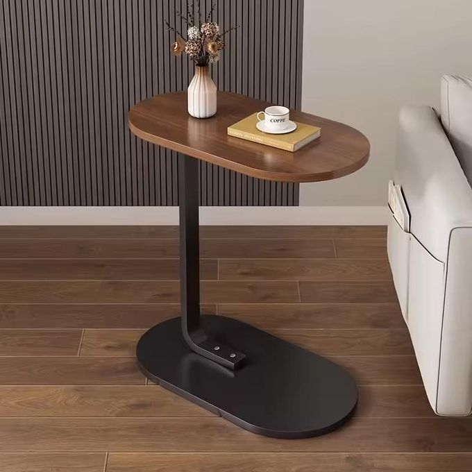 Table d'appoint en C