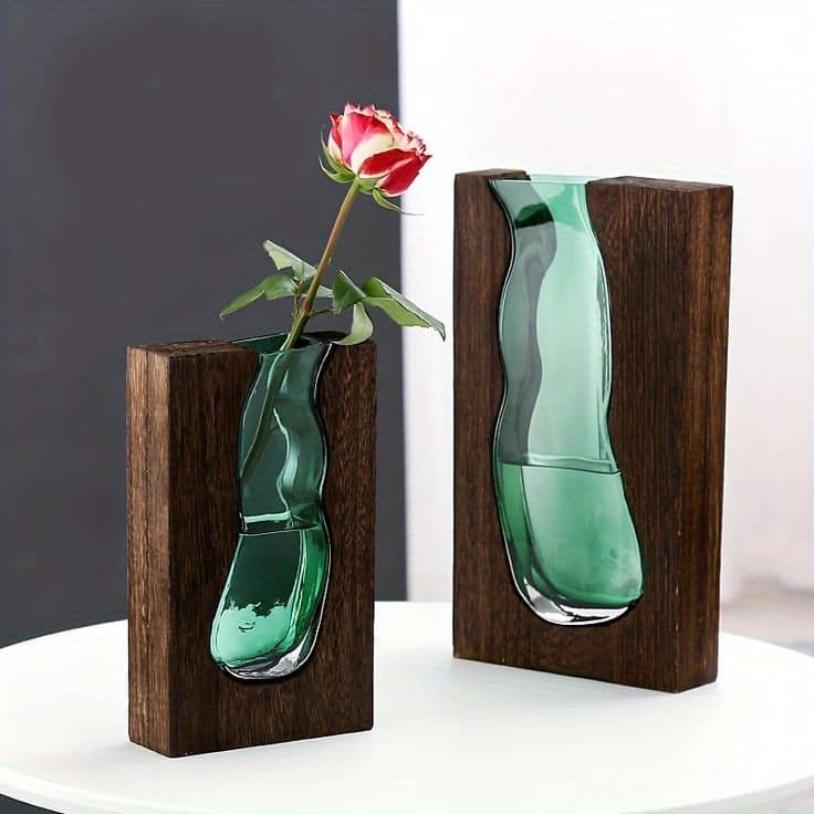 Vases à fleurs nordiques