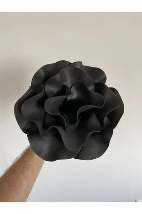 Fleur géante décorative