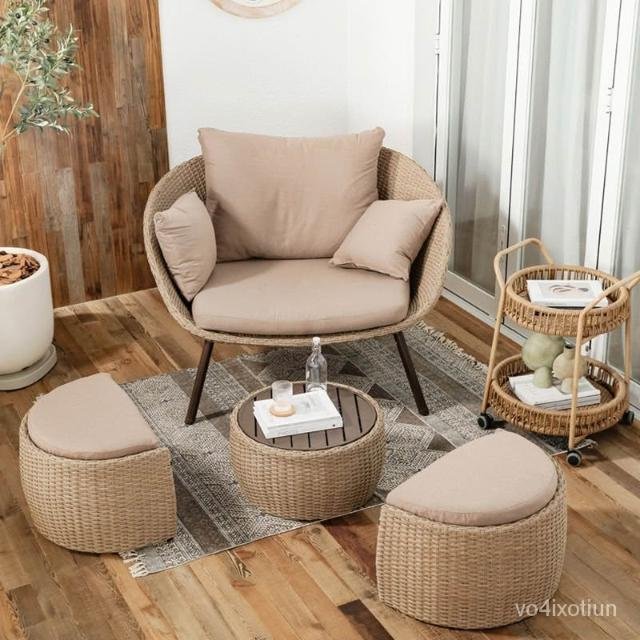 Ensemble de canapé ,pouf et table
