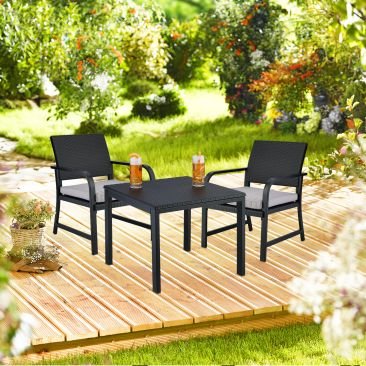 Fauteuil de jardin plus table