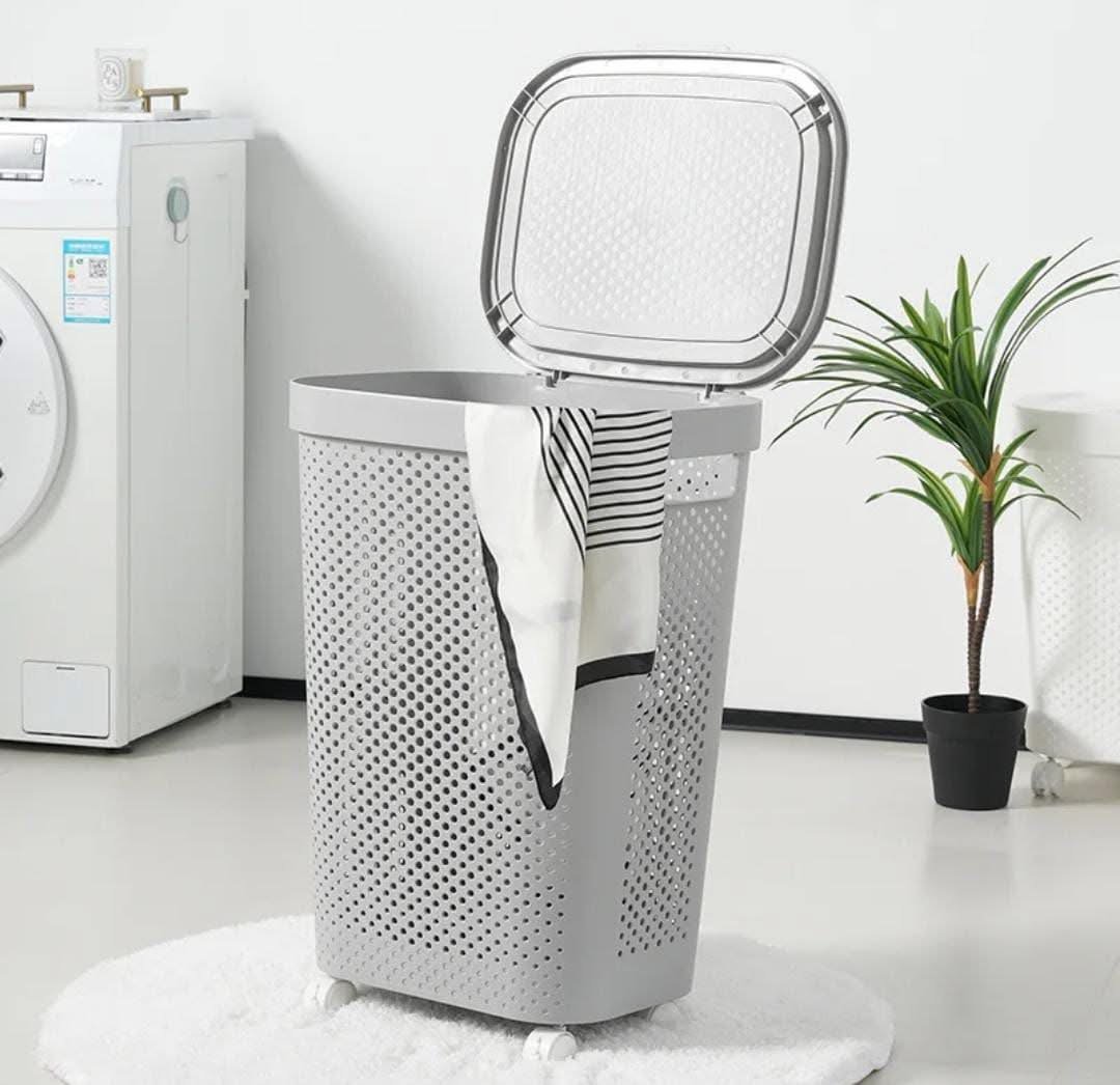 Panier linge à roulettes