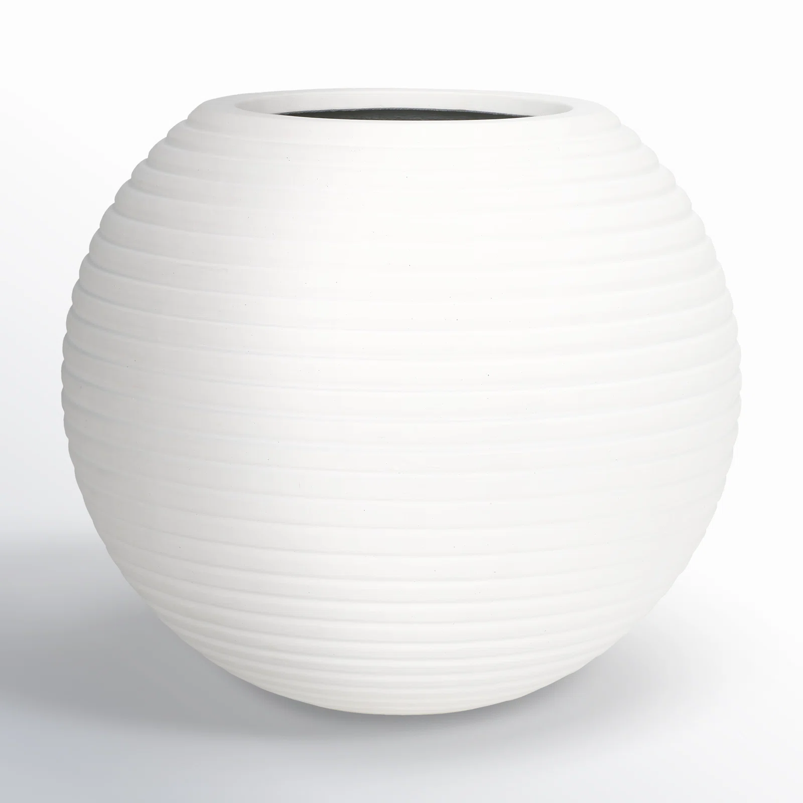 Cache pot en plastique-2