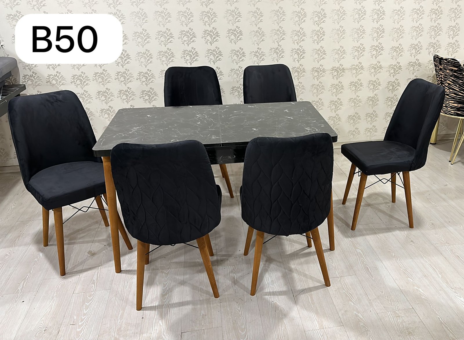 Table à manger extensible à 6 chaises